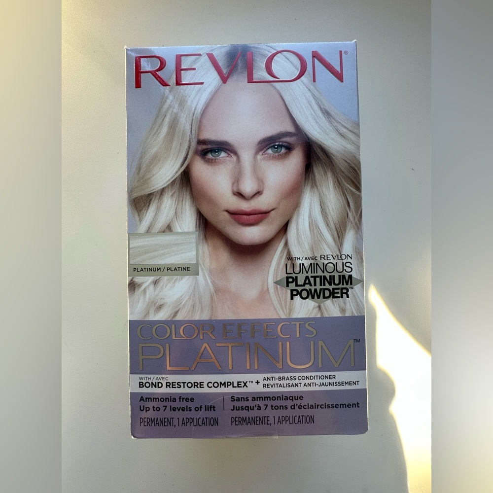 NWT REVLON “Color Effects” Platinum Blonde Hair Color Kit
